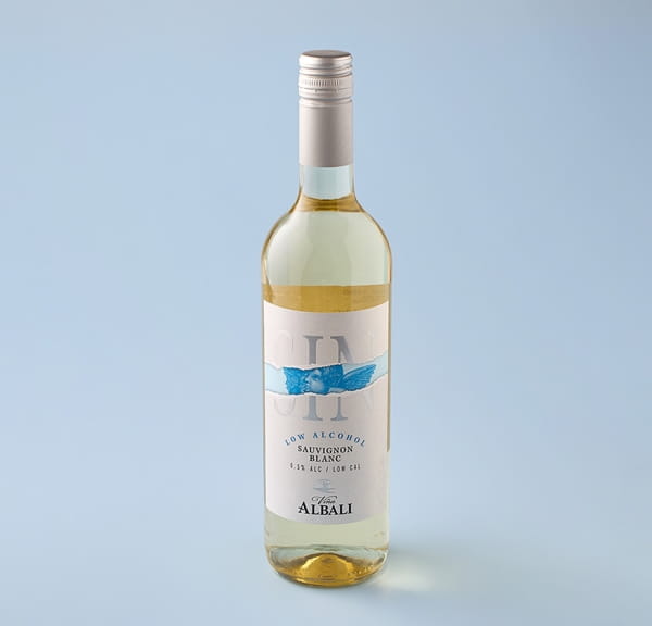 Вино безалкогольное белое Винья Албали Совиньон Блан