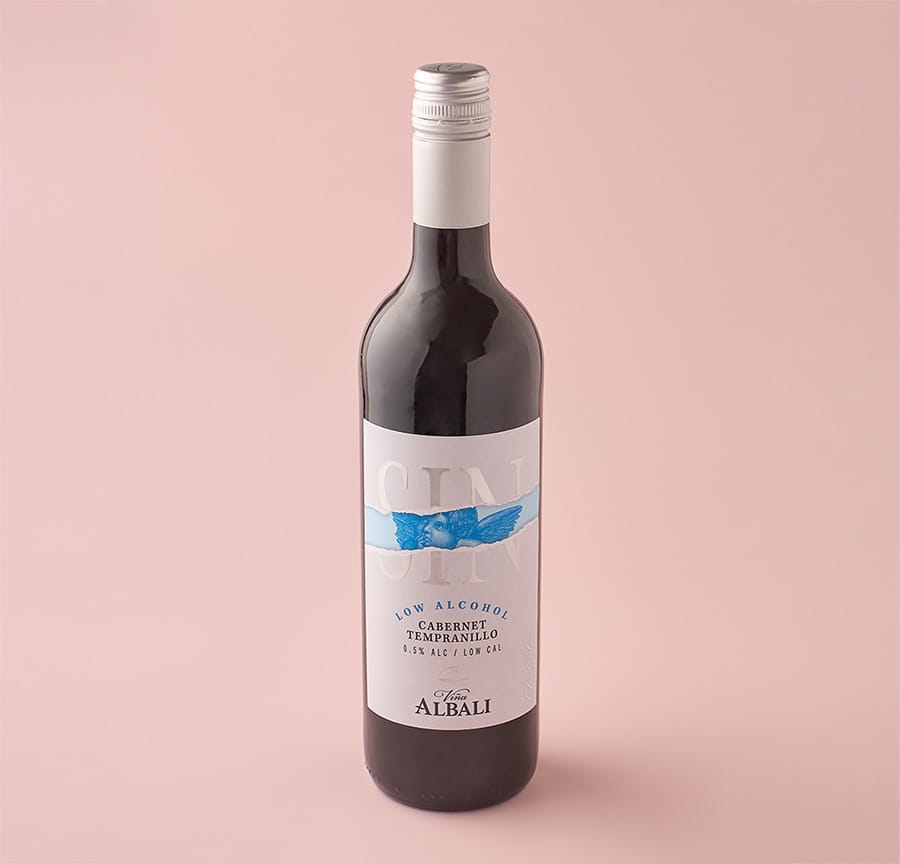 Вино безалкогольное красное Винья Албали Каберне Темпранильо 