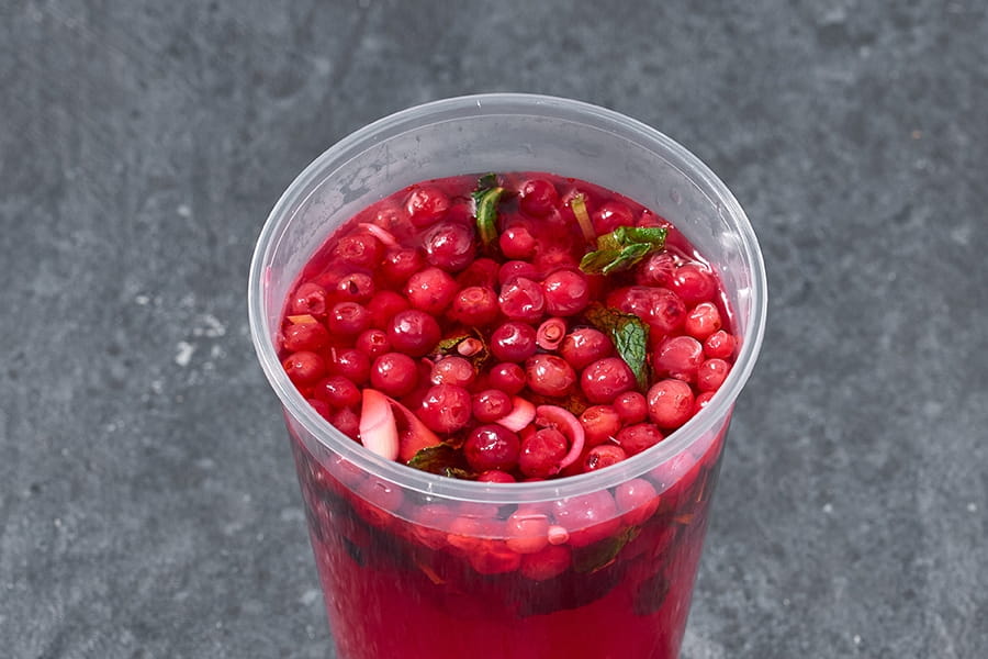 Чай с брусникой и мятой