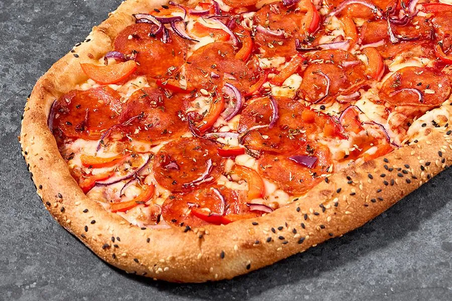 Неаполитанская пепперони и жгучий мёд