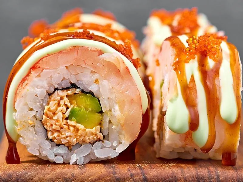 В креветке с крабом и сладким васаби