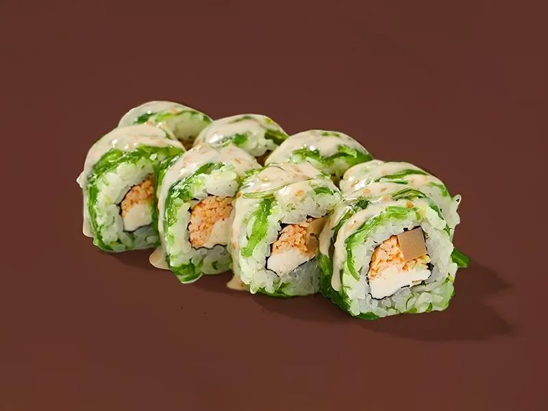 Зоя сидит дома