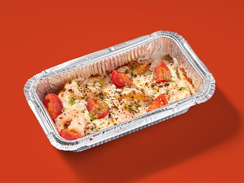 Морепродукты с картофелем запеченные под сыром